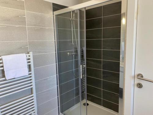 BLUE AGOSTA - Good To Know