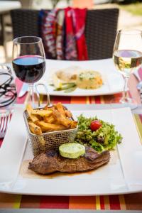 Brit Hotel Le Kerann Nantes St Herblain - Zac De La Lorie - Good To Know