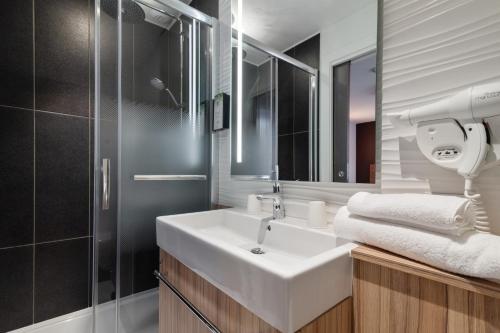 Campanile Epinal Center - Train Station - Good To Know