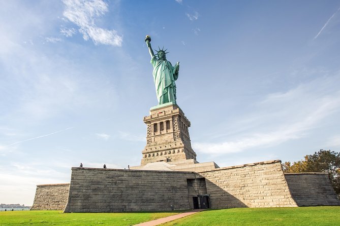Choose Your Access Statue of Liberty and Ellis Island Small-Group Tour - Good To Know