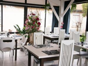 CitHotel Les Eleis - Good To Know