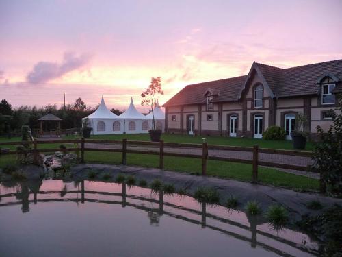 Clos De La Vaupalière – Rouen Review