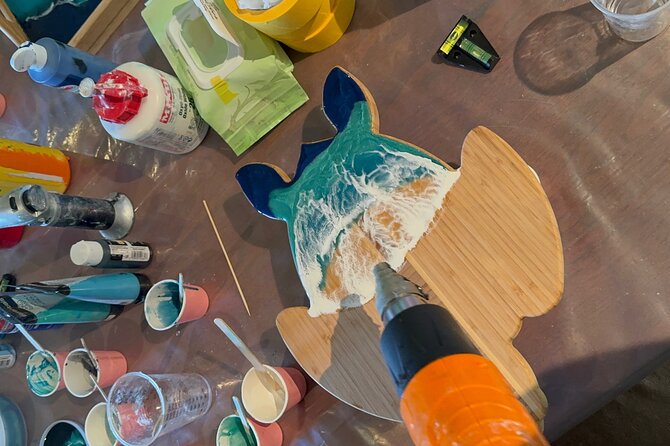 Epoxy Resin Cheese Board Art Class - Good To Know