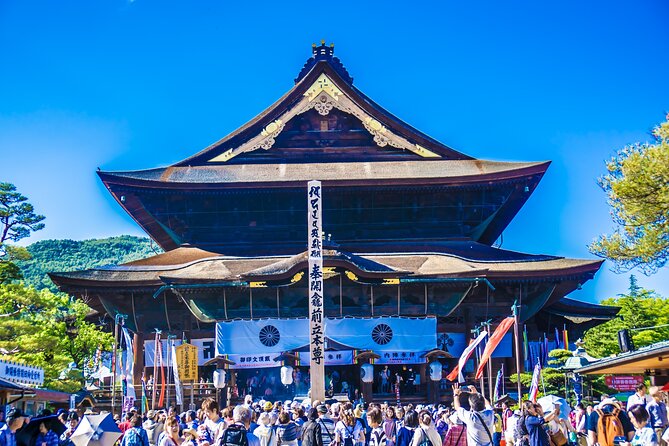 Full Day Nagano Tour Jigokudani Park And Zenkuji Temple - Good To Know