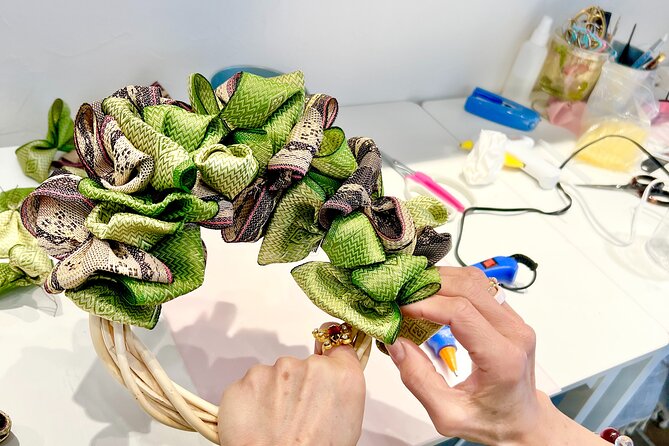 Handmade Wreath Experience Using Tatami Mat Edges in Setagaya - Good To Know