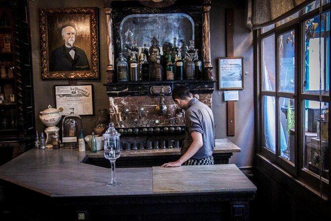 Haunted Drunken History Tour From New Orleans - Good To Know