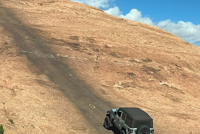 Hell's Revenge Private 4x4 Guided Jeep Experience in Moab - Good To Know