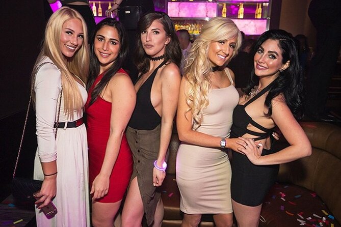 Hollywood Club Crawl in Los Angeles - Good To Know