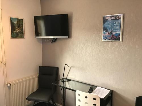 Hotel De La Gare - Good To Know