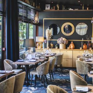 Hôtel Le Boeuf Couronné Chartres - Logis Hotels - Good To Know