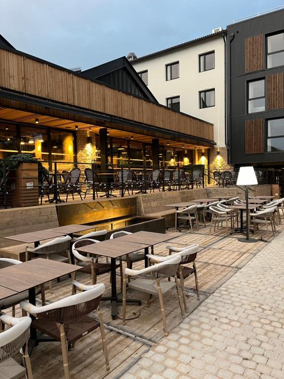 Hotel Le Relais Des Brasseurs - Aubagne - Good To Know