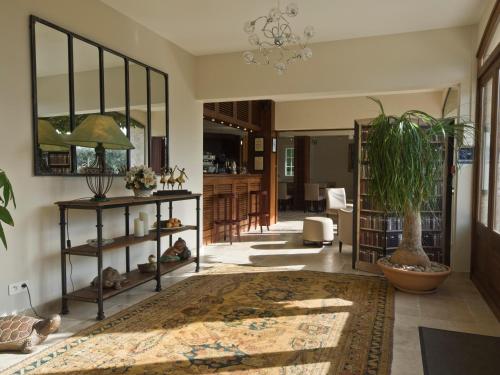 Hotel Les Oliviers - Good To Know