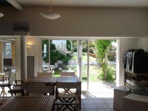 Hotel Lescale on the Island of Yeu - Good To Know