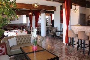 Hotel LHacienda - Good To Know