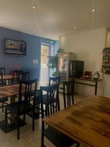 Hotel of the Stag - Good To Know