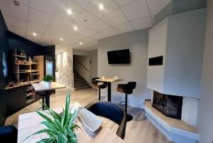 Hotel Pont De Senard - Overview of Hotel Pont De Senard