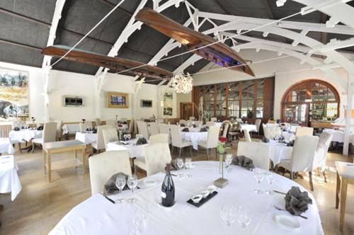 Hotel Restaurant Blue Pavilion - Good To Know