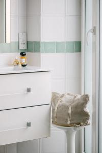 Hotel & Restaurant LE CENTRAL TROUVILLE - Good To Know