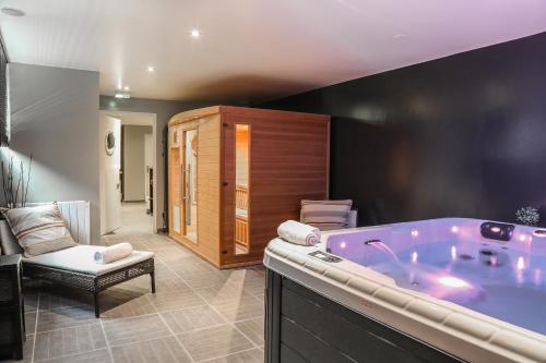 Hotel-Spa-Pool Le Petit Castel Beuzeville-Honfleur - Good To Know