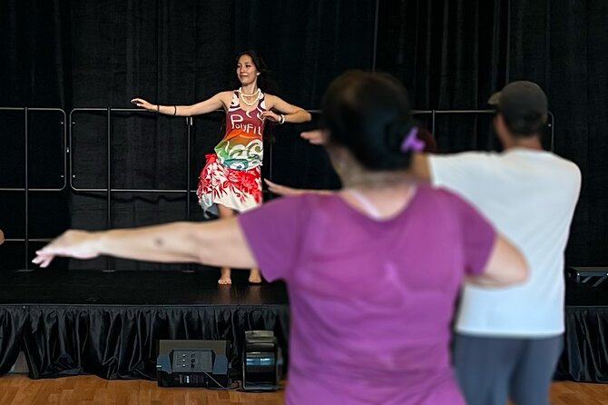 Hula Lesson on Maui (Basics) - Good To Know