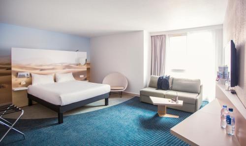 Ibis Styles Toulon Centre Port - Good To Know