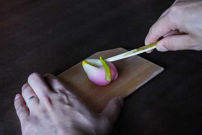 Japanese Tea Ceremony & Japanese-Style Lunch Served by Airline - Good To Know