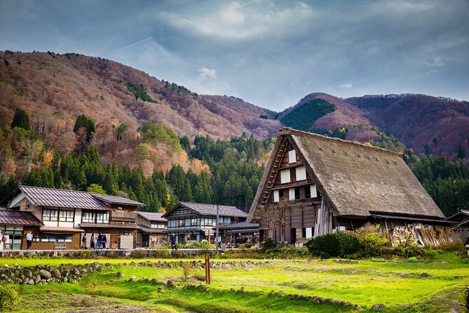 Kanazawa and Shirakawago Full Day Bus Tour - Good To Know