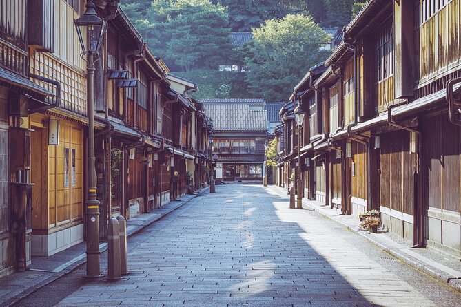 Kanazawa Must-See Spots Full Day Tour - Good To Know