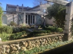 LA GRACETTE The Studios - Good To Know