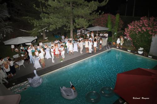 Le Safari Hotel Restaurant - Good To Know