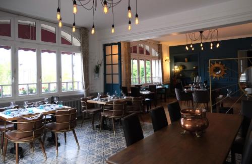 LOGIS HOTEL BELLEVUE RESTAURANT THE GOLDEN APPLE Review
