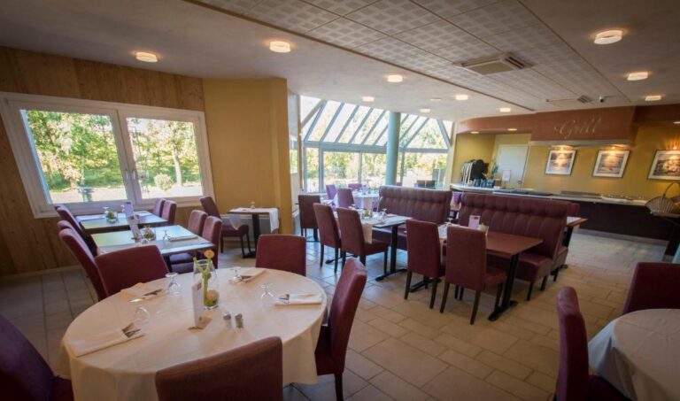 Logis Hotel Des Cépages Review