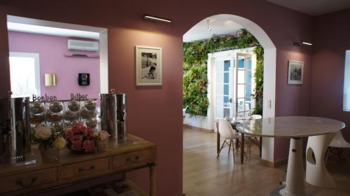 Logis Hotel Restaurant Des Pins - Good To Know