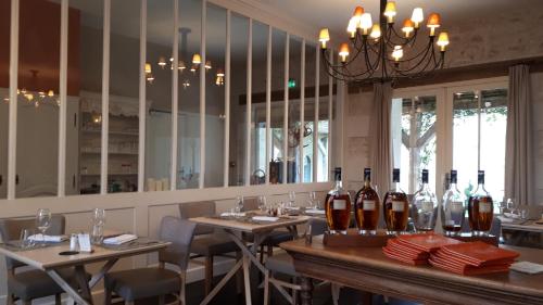 Logis Hotel Restaurant Relais De La Mothe - Good To Know