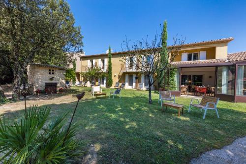 Logis La Bastide De Grignan Hotel & Restaurant La Chênaie - Good To Know