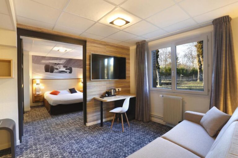 Logis Relais Des Puys Review