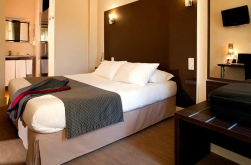 Logis The Relais Saint Jacques Review