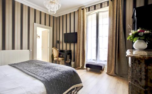 Mail Hotel - Good To Know