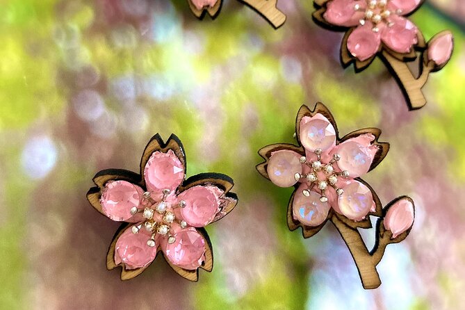Making Accessories With Eco-Wood and Swarovski Crystals in Nara - Good To Know