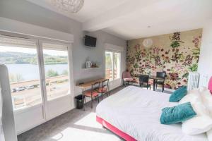 MARIUS - Hotel Overview and Location