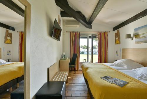 Mas De La Grenouillère Hotel and Equestrian Center in the Heart of Nature - Good To Know