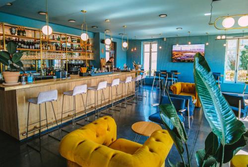 Mayrena Hotel Restaurant - Good To Know