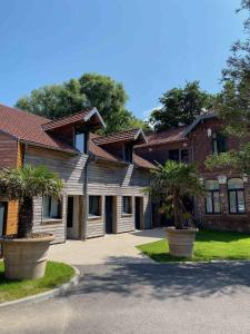 Mayrena Hotel Restaurant - Good To Know