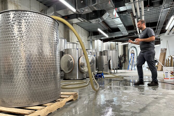 Meet the Cider Makers With Rhythm Cidery Lincoln Tour - Good To Know