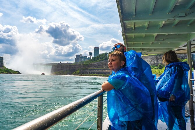 Niagara Falls: USA + Canada Tour With Cave, Boat Ride and Lunch - Good To Know
