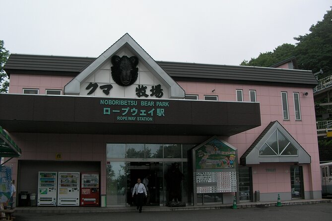 Noboribetsu Bear Park Admission Ticket | Hokkaido - Good To Know