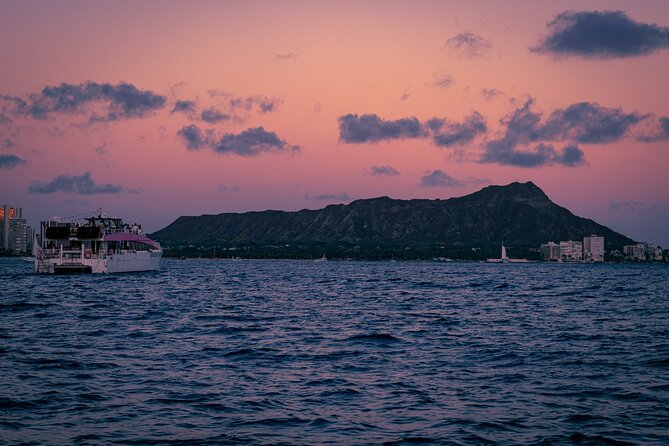 Oahu, Waikiki Sunset Catamaran Boat Tour - Good To Know