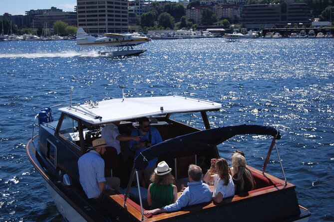 One Hour Social Sightseeing Cruise - BYOB! - Cruising on Lake Union