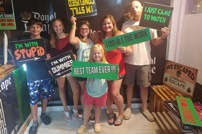 Outer Space One Hour Escape Game - Good To Know