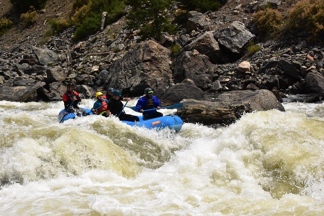 Raft Through Gore Canyon- Class V Ultimate Advanced White-Water Rafting - Good To Know